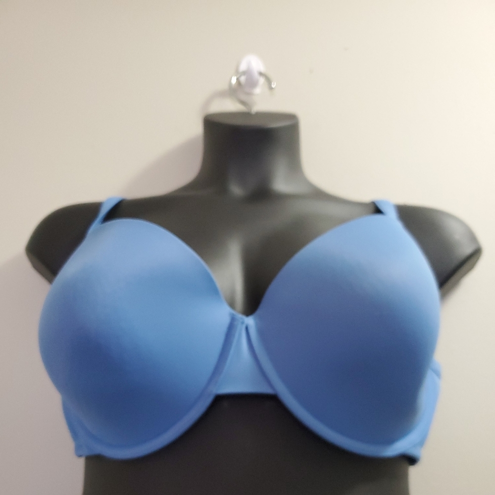Cacique Tee Shirt Bra